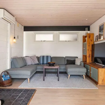 Summerhouse In Gilleje *